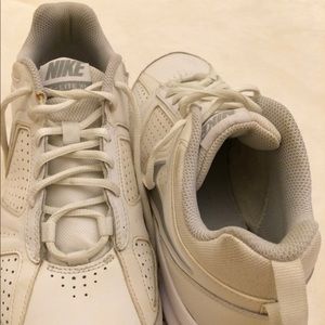 Nike White Women’s Tennis Shoes